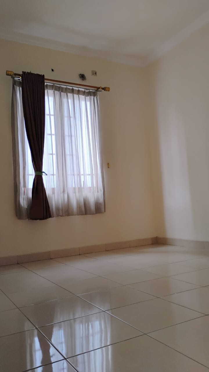Rumah Disewakan di Cluster Water Garden Grand Wisata